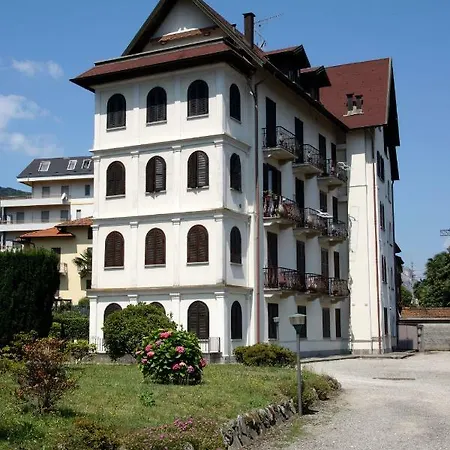La Pineta Apartment Stresa